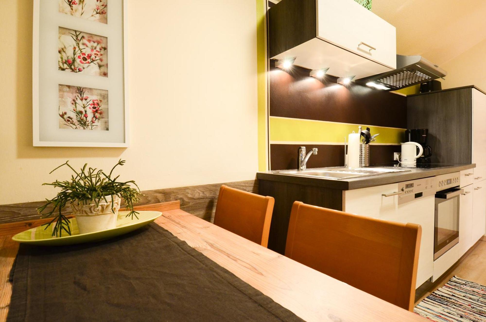 Ferienhaus Lechner Fuer Max 10 Personen - Wald Und Naturgarten 압티나우 외부 사진